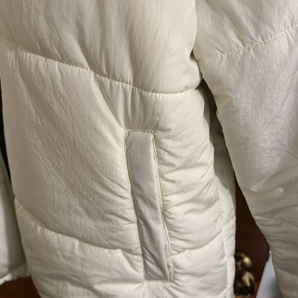 White Puffer Jacket Mens XXL - Picture 3 of 4